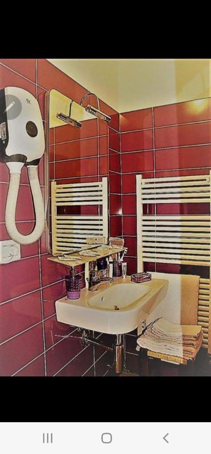 Il Quadrifoglio Guesthouse La Spezia Bagian luar foto