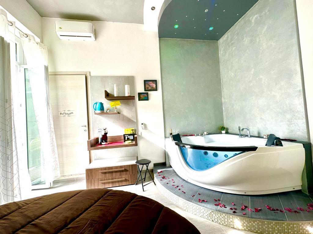 Il Quadrifoglio Guesthouse La Spezia Bagian luar foto