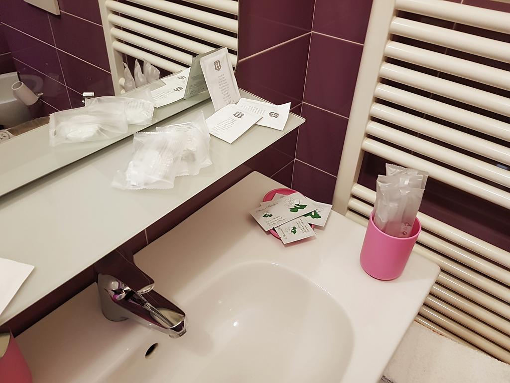Il Quadrifoglio Guesthouse La Spezia Bagian luar foto